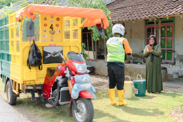 Project STOP Partners with Clean Rivers to Scale Circular Waste Management in Indonesia