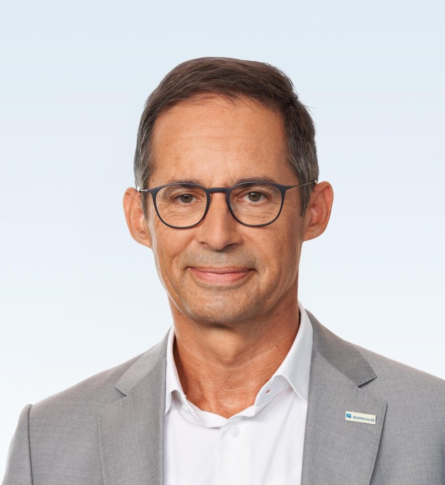 Stefan Doboczky 001 2024 Borealis small quotes